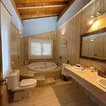 Casa El Jardín Vertical Con 5 Y Un Salón Comedor Сasa de vacaciones Villaverde-Penahorada
