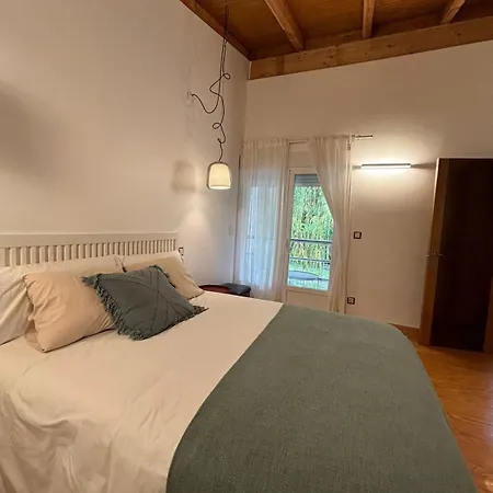 Casa El Jardin Vertical Con 5 Y Un Salon Comedor