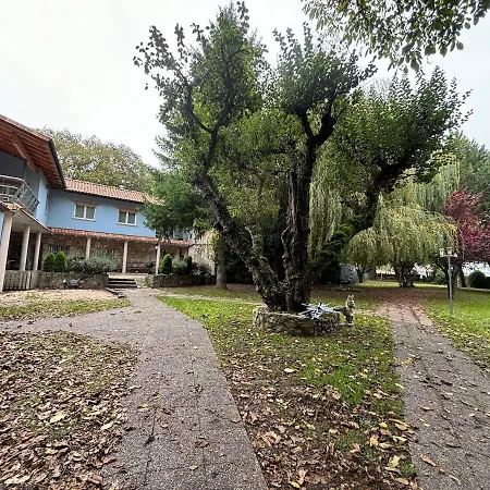 Casa El Jardin Vertical Con 5 Y Un Salon Comedor * Villaverde-Penahorada