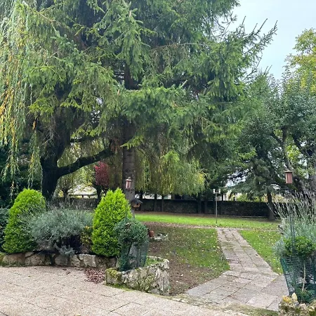 Casa El Jardin Vertical Con 5 Y Un Salon Comedor