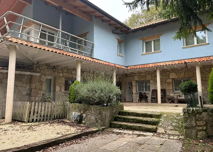 Casa El Jardin Vertical Con 5 Y Un Salon Comedor 펜션 *