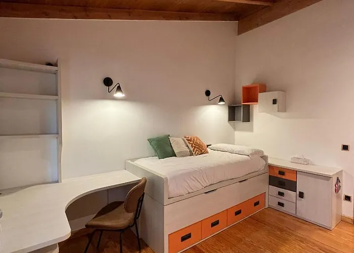 Casa El Jardin Vertical Con 5 Y Un Salon Comedor 펜션 Villaverde-Penahorada