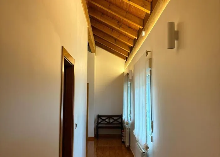 Casa El Jardin Vertical Con 5 Y Un Salon Comedor 펜션 Villaverde-Penahorada