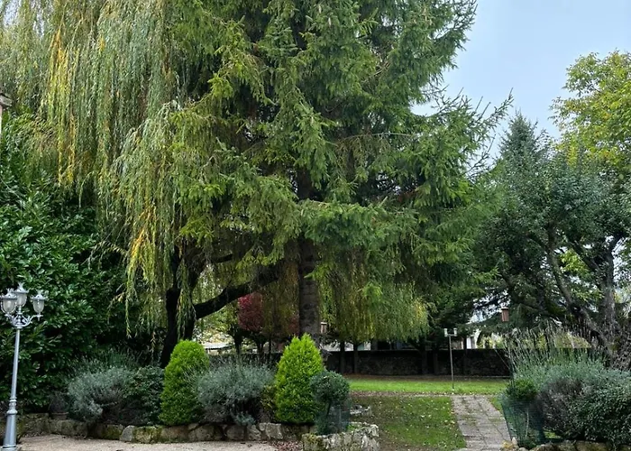 Casa El Jardin Vertical Con 5 Y Un Salon Comedor * Villaverde-Penahorada